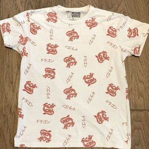 Weekend Warrior Japanese Red Dragon white shirt size Large All Over Print